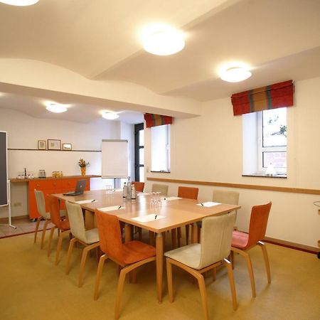 Design Hotel Zollamt Кайзерслаутерн Екстериор снимка