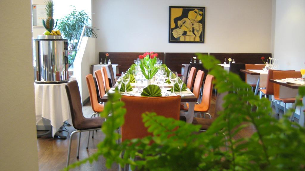 Design Hotel Zollamt Кайзерслаутерн Екстериор снимка