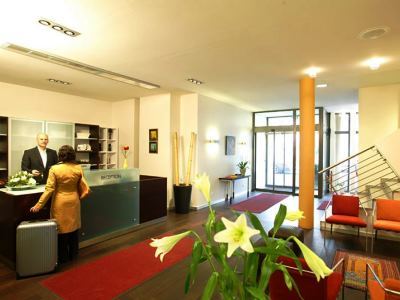 Design Hotel Zollamt Кайзерслаутерн Екстериор снимка